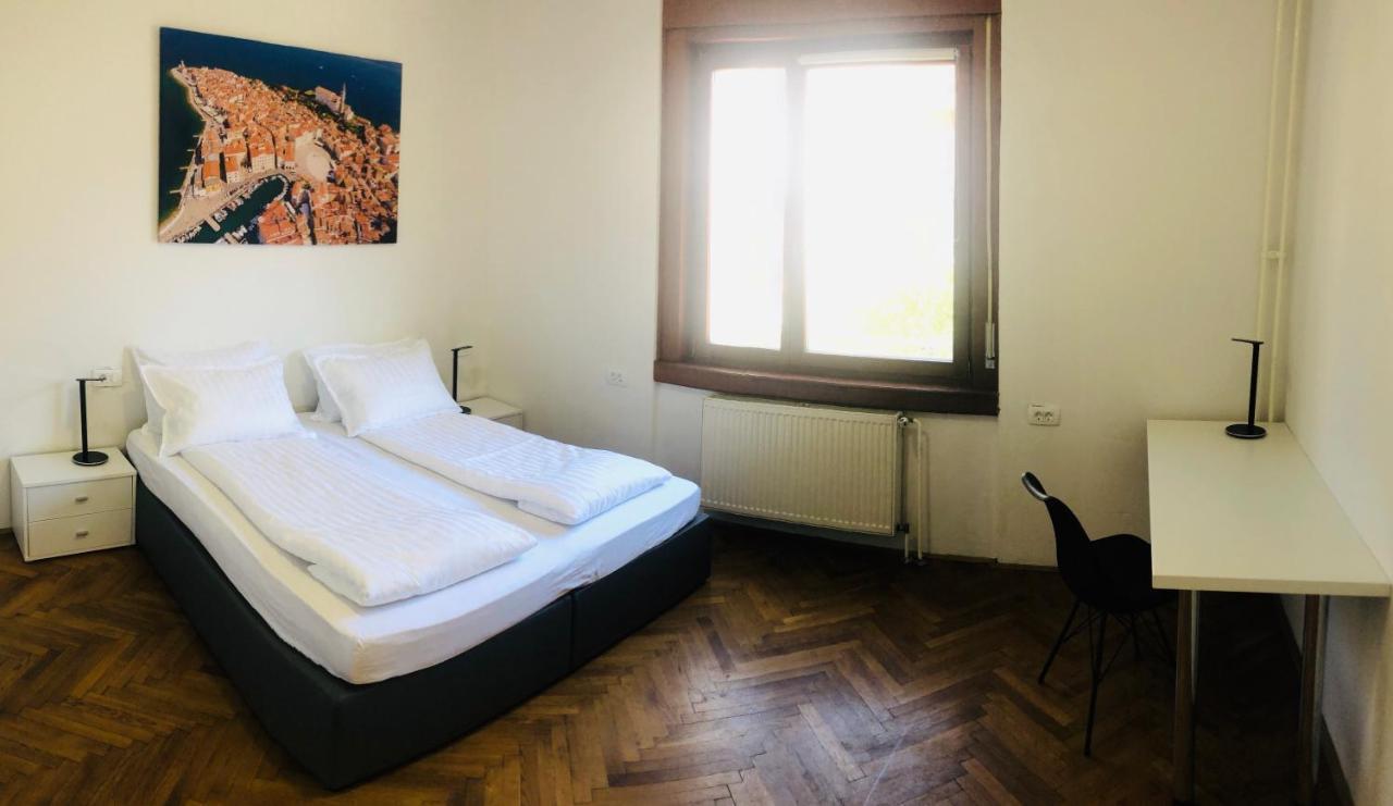 Huge Bbq Garden 2, Spacious Flat, Ac, Free Parking 2 Любляна Экстерьер фото