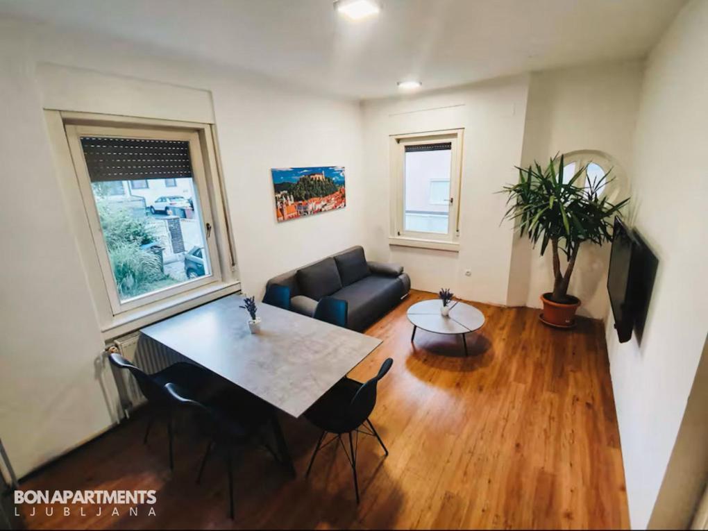 Huge Bbq Garden 2, Spacious Flat, Ac, Free Parking 2 Любляна Экстерьер фото